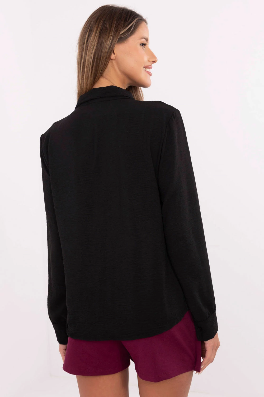 Elegantna ženska srajca Italy Moda 203945, črna