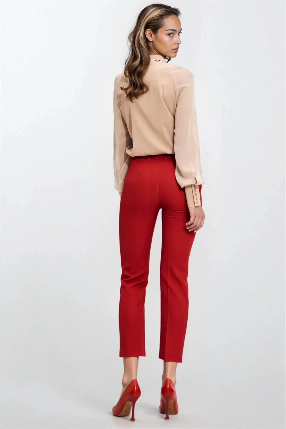 Elegantna bluza z okrasnim šalom Nife 216355, bež