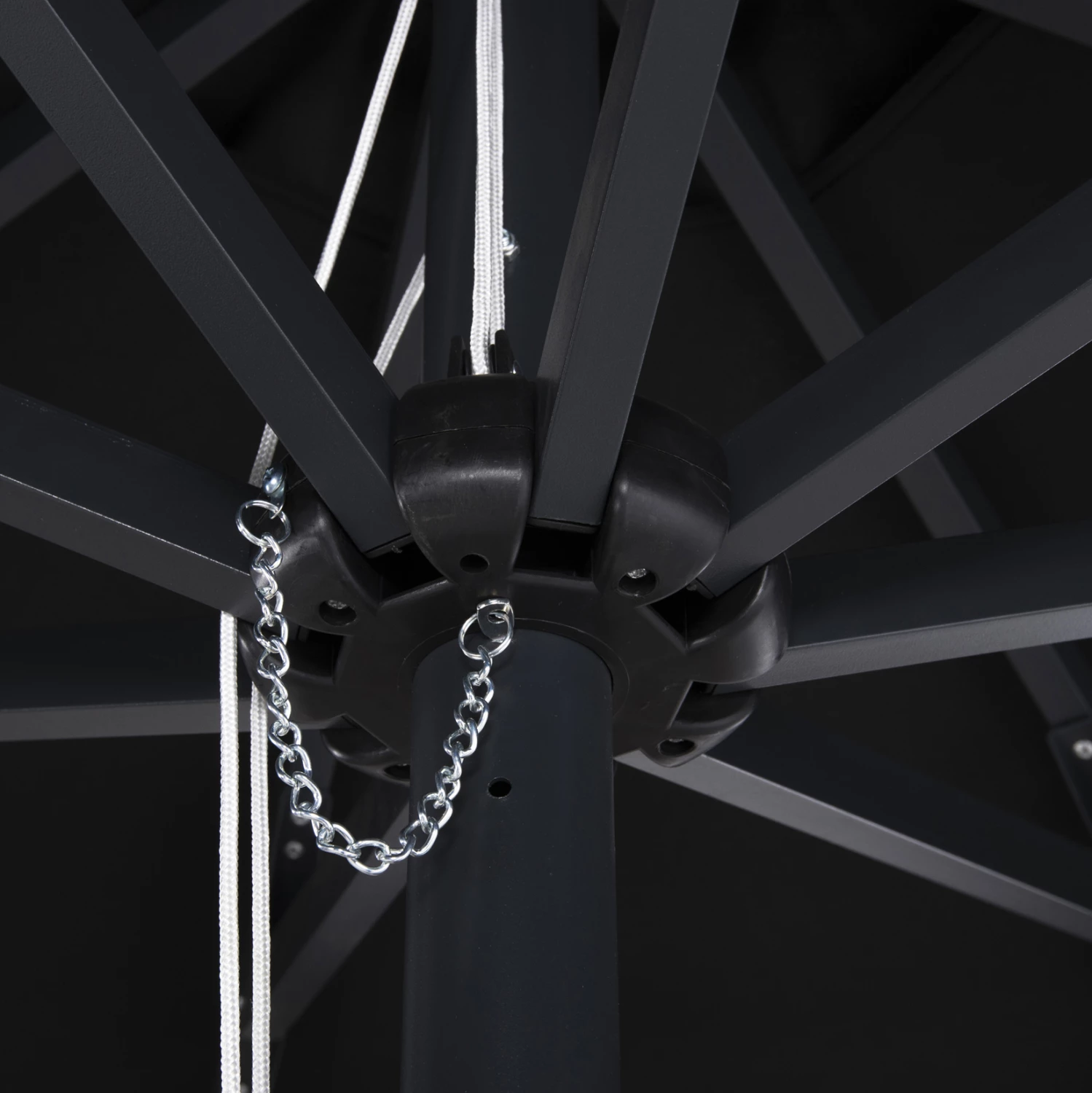 Profesionalni dežnik iz aluminija premera 2.20m iz aluminija črne barve iz akrilne tkanine FH6028.03