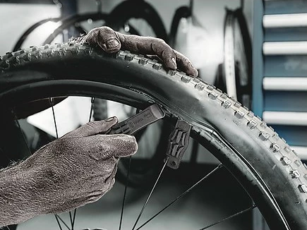 Orodni set za kolo Wera Bicycle Set 13, 2 kosa, črn