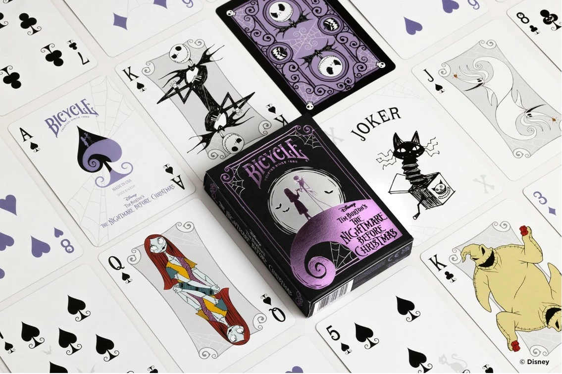 Igralne karte z motivom The Nightmare Before Christmas, Disney 97205, črno vijolične