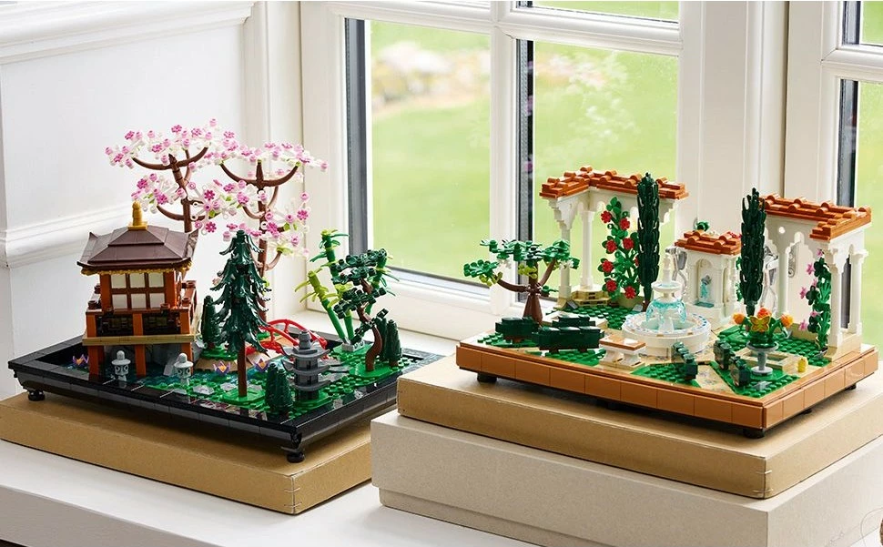 Set gradnja z vrtom z vodnjakom LEGO Icons 10359, 1302 kosi, večbarvno