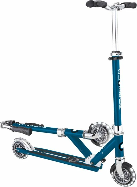 Lahkoten skiro z lučkami Globber, za otroke