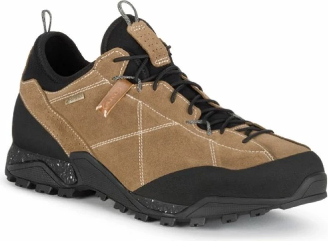 Outdoor tekaški čevlji Aku, rjavi