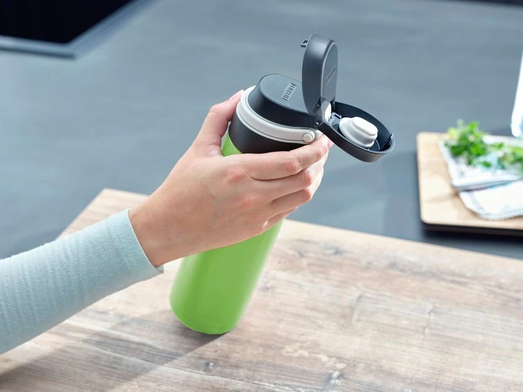 Termos za potovanje 600 ml, LEIFHEIT 3277, zeleno/črn