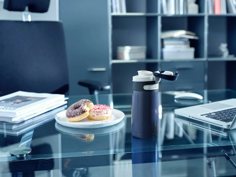 Termovka 350 ml, nerjaveče jeklo, črno/modra Leifheit 3247