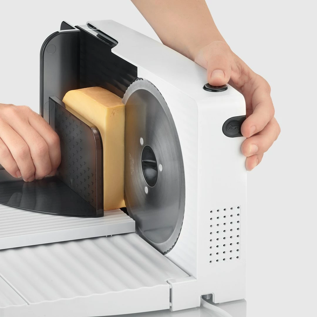 Električni rezalnik Severin AS 3912, 100 W, plastika, bel Električni rezalnik Severin AS 3912, 100 W, plastika, bel