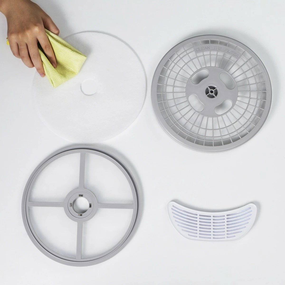 Sušilnik za perilo GreenBlue GB405, 3 kg, 830 W, bel