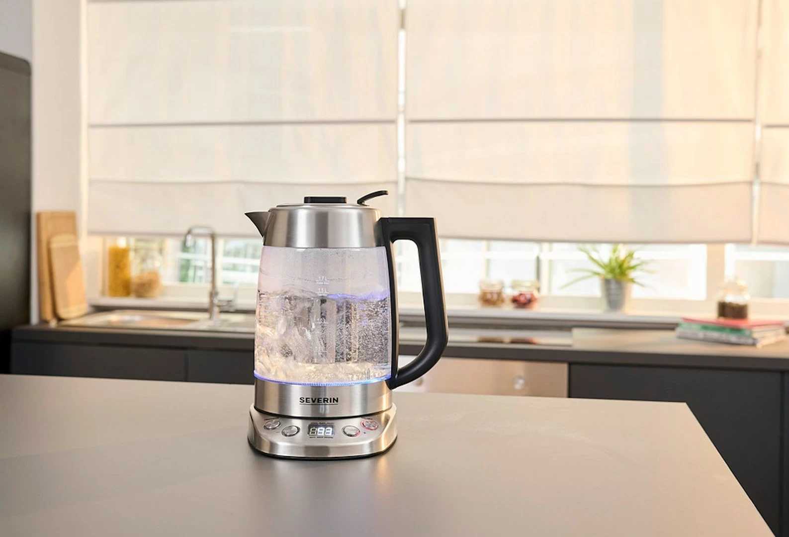 Električni ibrik 1,7 L, 3000 W, bel Severin WK 3480 Električni ibrik 1,7 L, 3000 W, bel Severin WK 3480