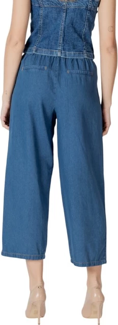 Hlače iz jeansa Ichi, svetlo modre za ženske