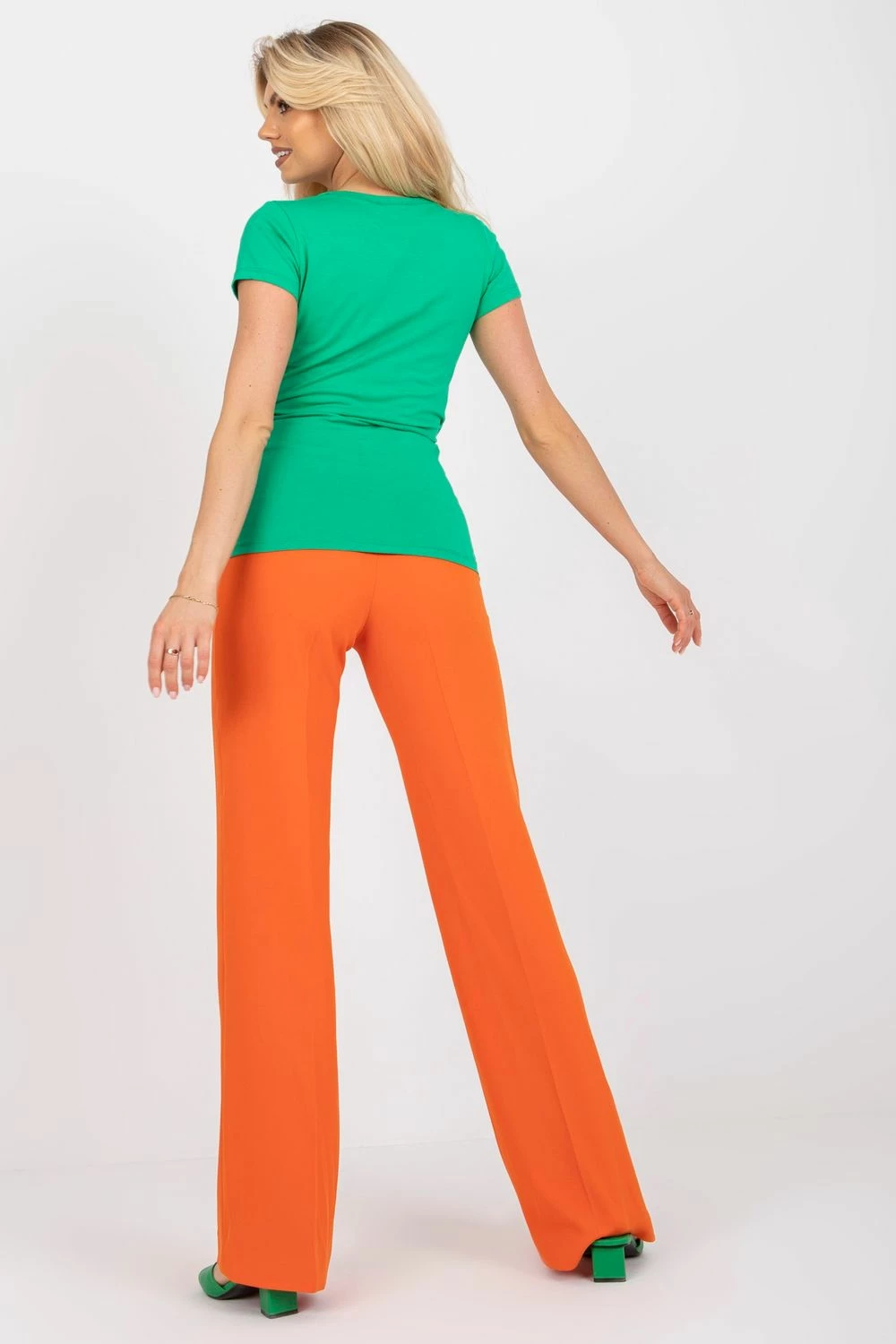 Bluza z ožjim krojem Rue Paris model 191765, zelena