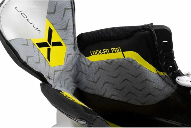 Superge za hokej Bauer Vapor Hyperlite2 Sr, črne, moške