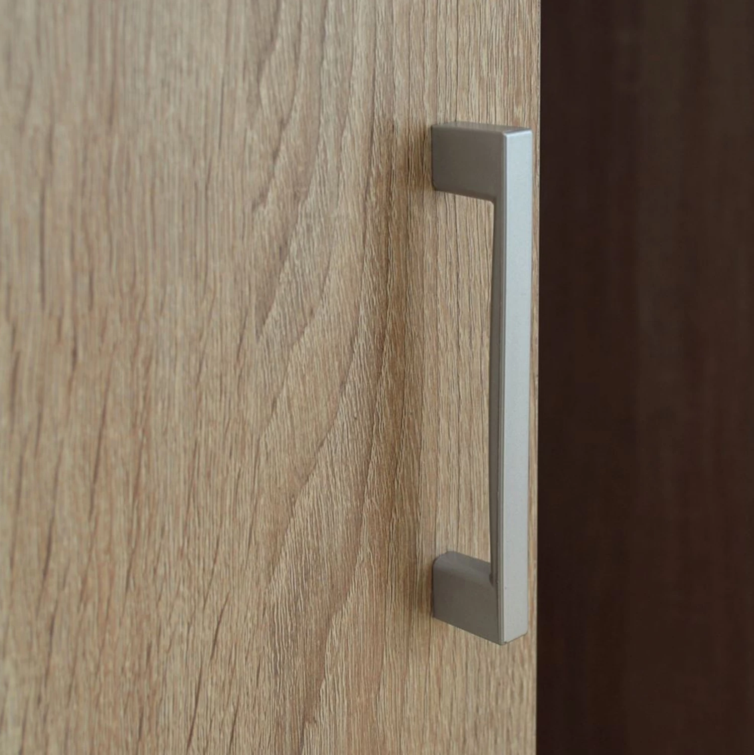 Garderobna omara 2 vrata sonama FH368.02 80x43x181