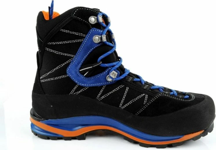 Trekking športni čevlji za moške Aku, črni