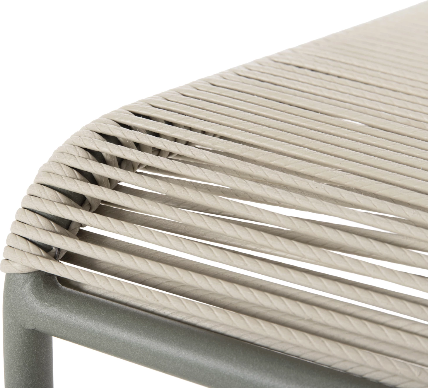 Stol SUKI FH6053.05 kovinski in sintetični ratan v svetlo zeleni barvi 54x62x80H cm