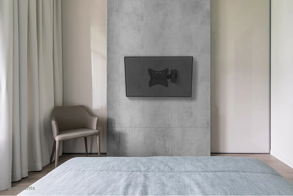 Univerzalni vrtljiv stenski nosilec za TV, Neomounts WL40-540BL12, full motion, 32–55 in, VESA 100x100/200x200, črn Univerzalni vrtljiv stenski nosilec za TV, Neomounts WL40-540BL12, full motion, 32–55 in, VESA 100x100/200x200, črn
