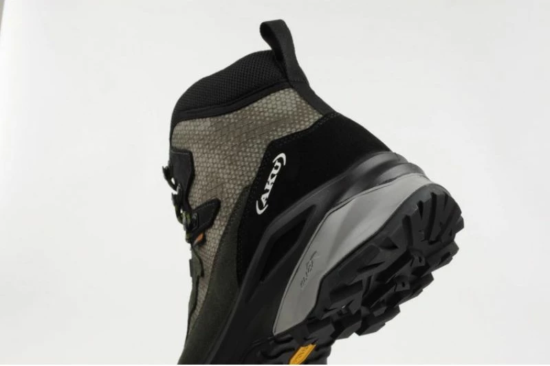 Trekking tekaški copati Aku, črni