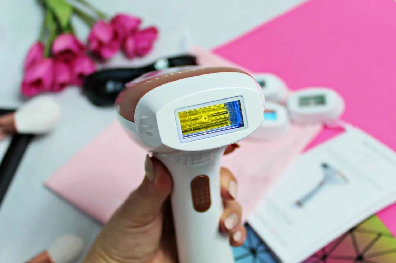 Depilator IPL Beautifly B-Shine PRO, 500000 utripov, 5 stopnje, belo-zlato