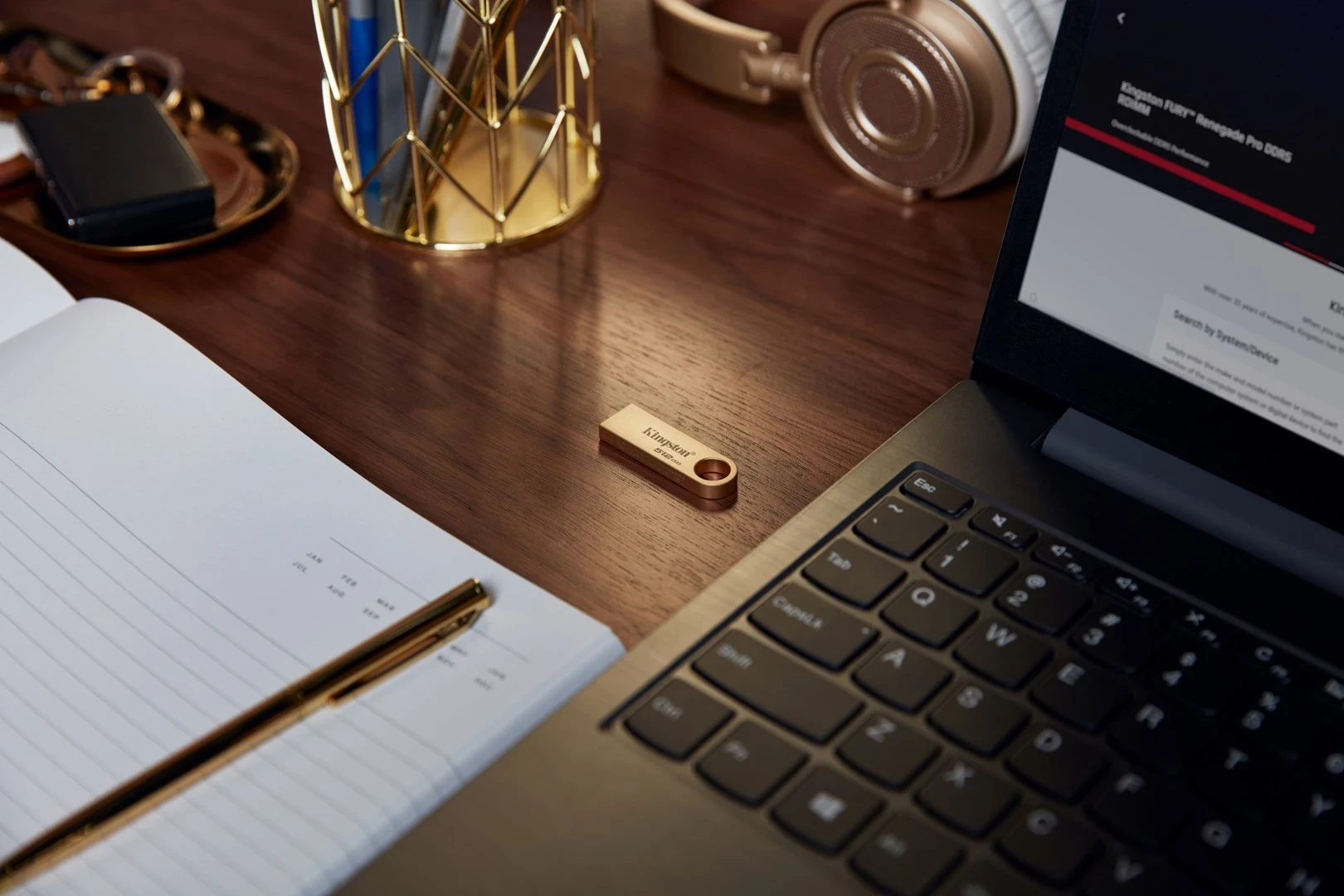 USB ključek DataTraveler 512GB, 220MB/s, kovinski, Kingston