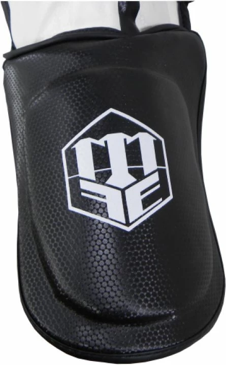 Zaščitnik za golen za moške Masters, bel in črn