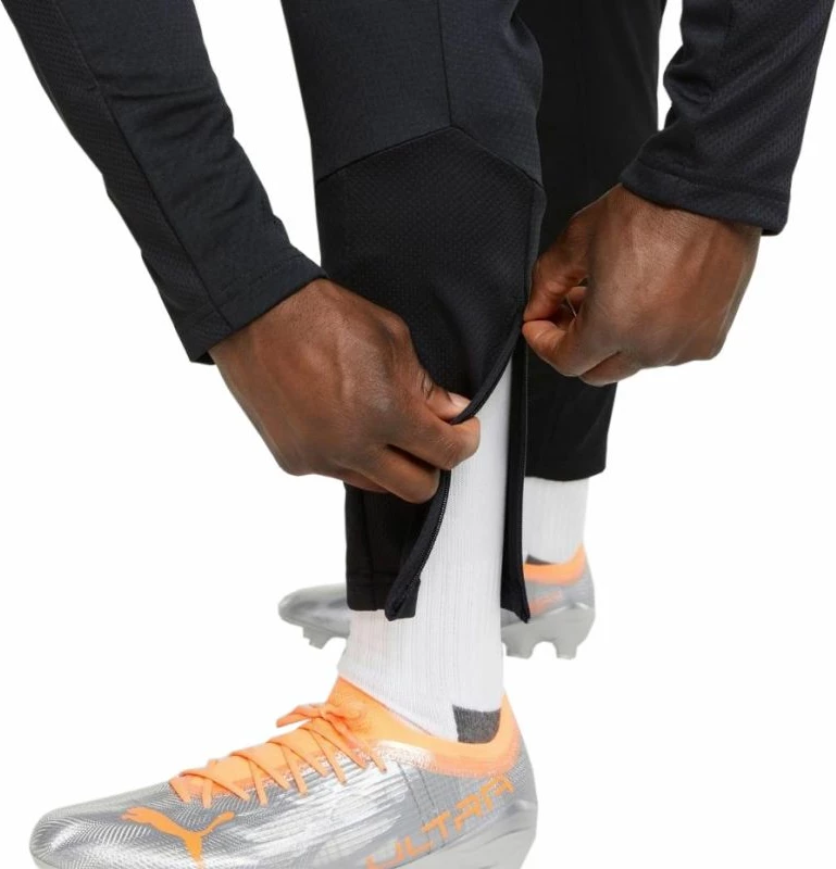 Športne hlače Puma za moške, črne