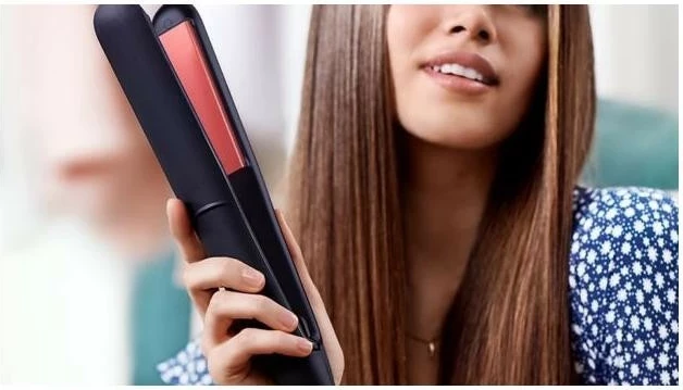 Likalnik za lase Philips StraightCare Essential BHS376/00, črno-rožnat