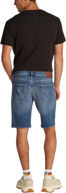 Kratke hlače za moške Tommy Hilfiger Jeans, svetlo modre