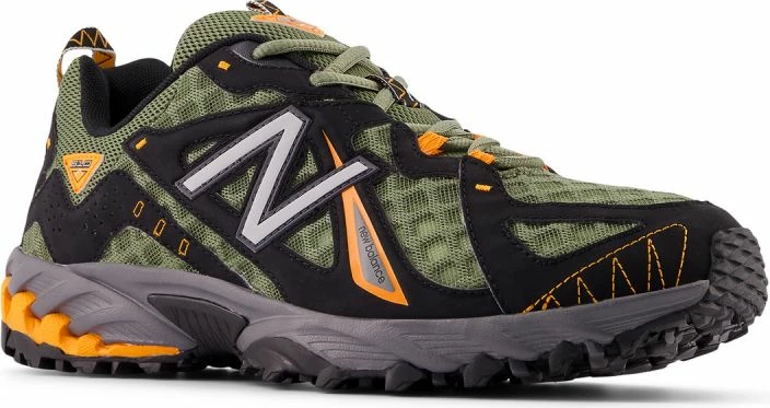 Retro tekaški čevlji New Balance, črno-zelena