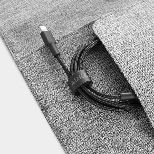 Kabel za hitro polnjenje USB-C v Lightning, AUKEY CB-CL02, 1,2 m, najlon, črn