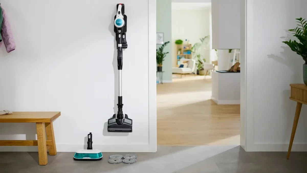 Brezžična sesalna naprava 2-v-1 ProHygienic Aqua BOSCH Unlimited 7, bela Brezžična sesalna naprava 2-v-1 ProHygienic Aqua BOSCH Unlimited 7, bela