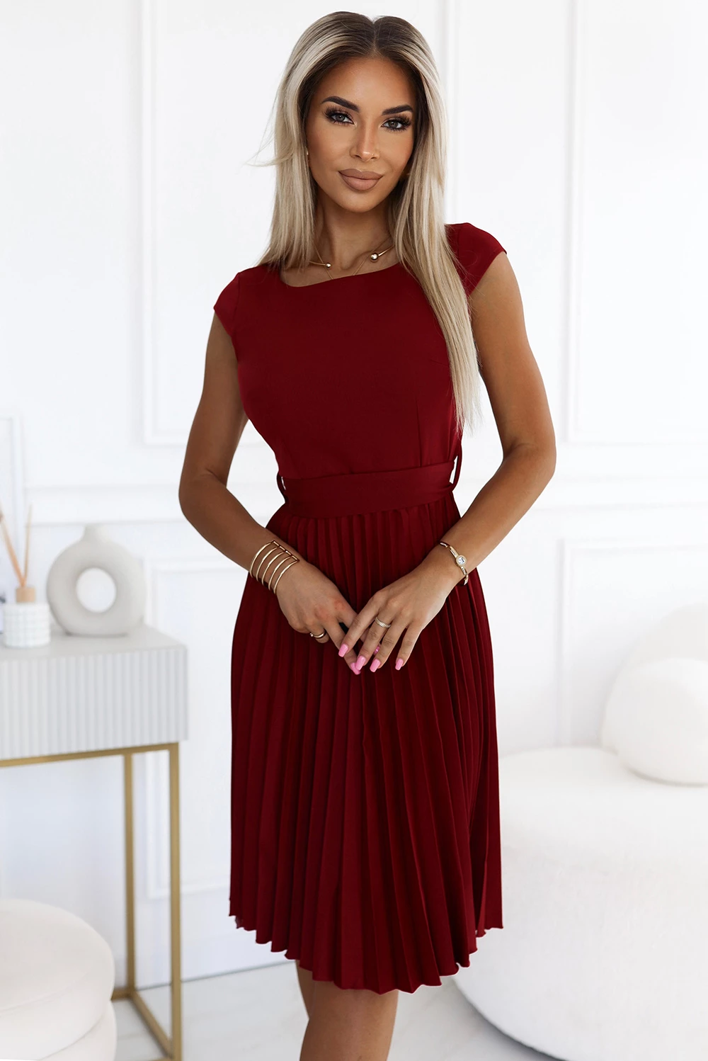 Obleka Lila Numoco model 203079, rdeča