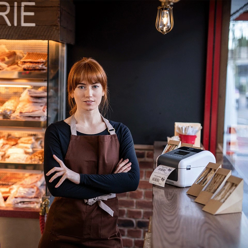 Profesionalni tiskalnik etiket Brother TD-4550DNWB, 300x300 DPI, Wi‑Fi/Bluetooth, siv/bel