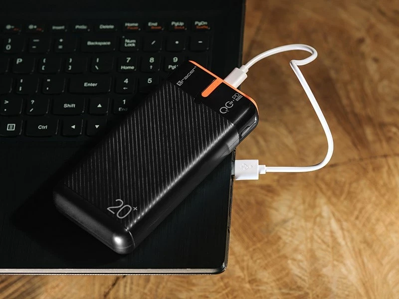 Power bank 20000 mAh, črn z oranžnimi detajli, Tracer EnerGen