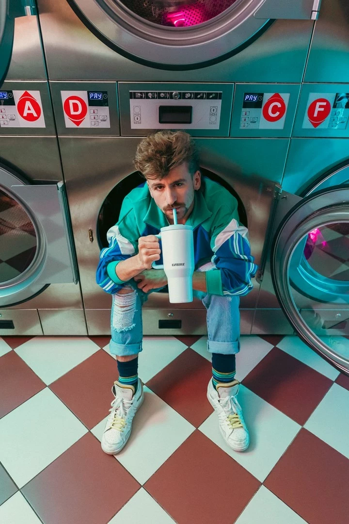 Termos Kambukka Rio Tumbler 950 ml, Frosty Coconut, moder