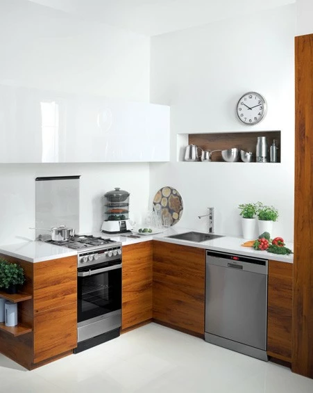 Parnik za zdravo kuhanje Amica PT3011 Lunaris, 3,3 L, 3 posode, bel/črn