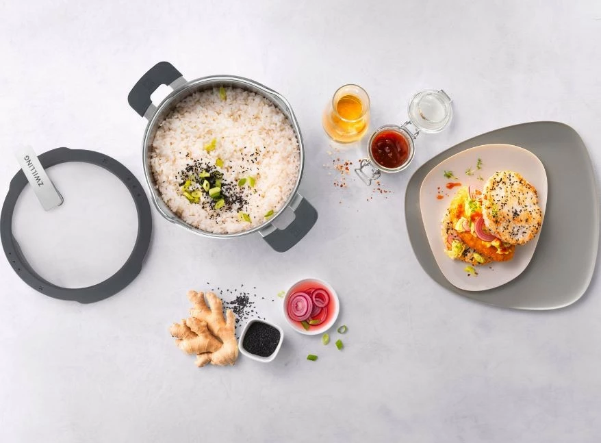 Set loncev, 5 kosov, nerjaveče jeklo, pokrovi s cedilom Zwilling Simplify