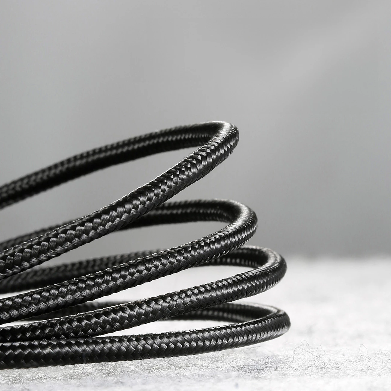 Kabel za hitro polnjenje in prenos podatkov Baseus Cafule CATKLF-A91 USB-A v USB-C, 0,5 m, 3A, QC 3.0, črno-rdeč