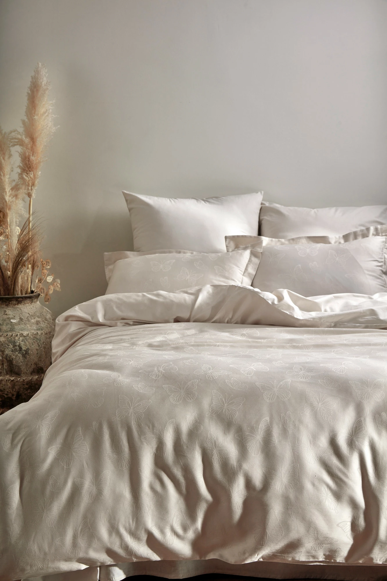 Satenasta prevleka za dvojno odejo L'essentiel Kelebek, krem