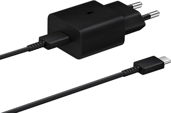 Hitri polnilec 15 W, USB-C, črn Samsung Hitri polnilec 15 W, USB-C, črn Samsung