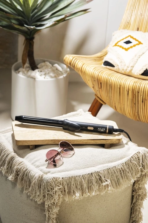 Kodralnik za lase, keramičen 25 mm, Adler AD 2115, 45 W, črn z zlatimi elementi