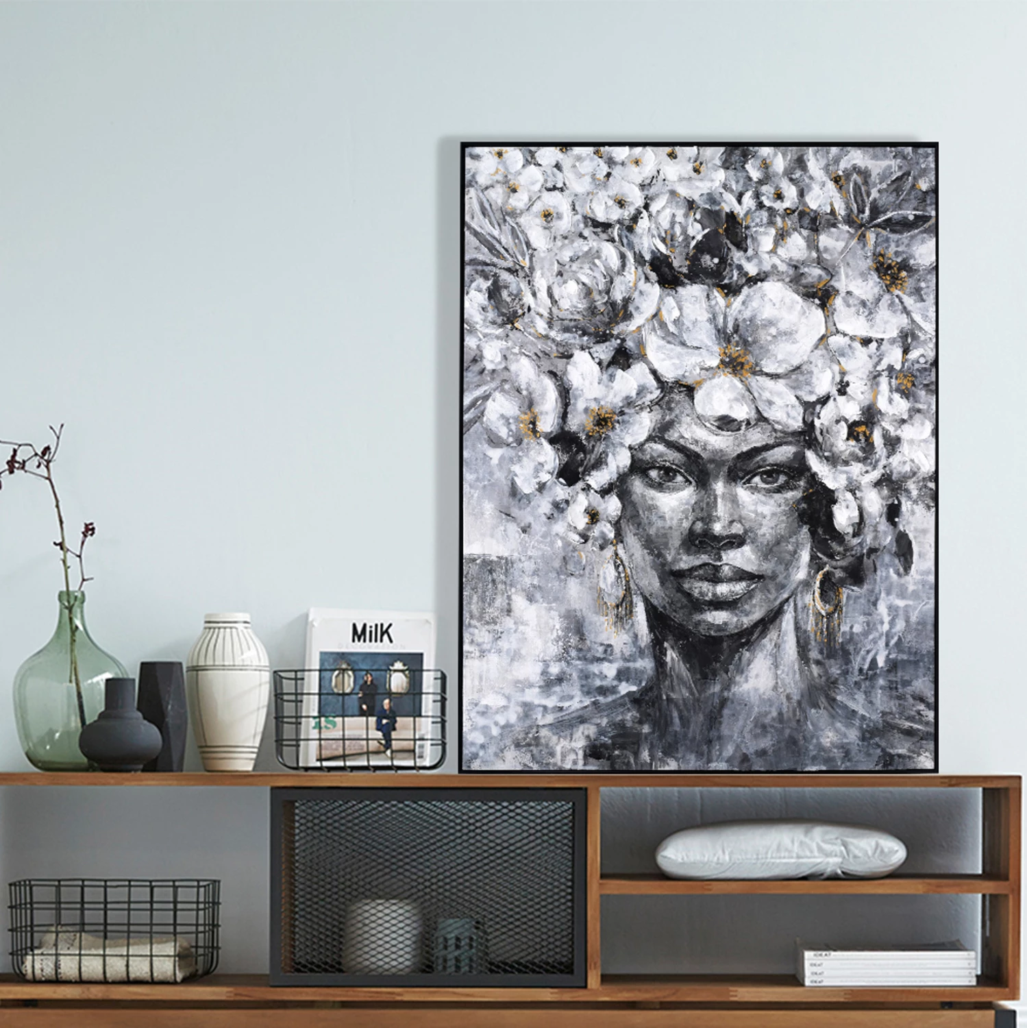 Stenska slika FH4545 s črnim PS okvirjem - natisnjeno platno z ženskim obrazom 92x4,5x122Hcm