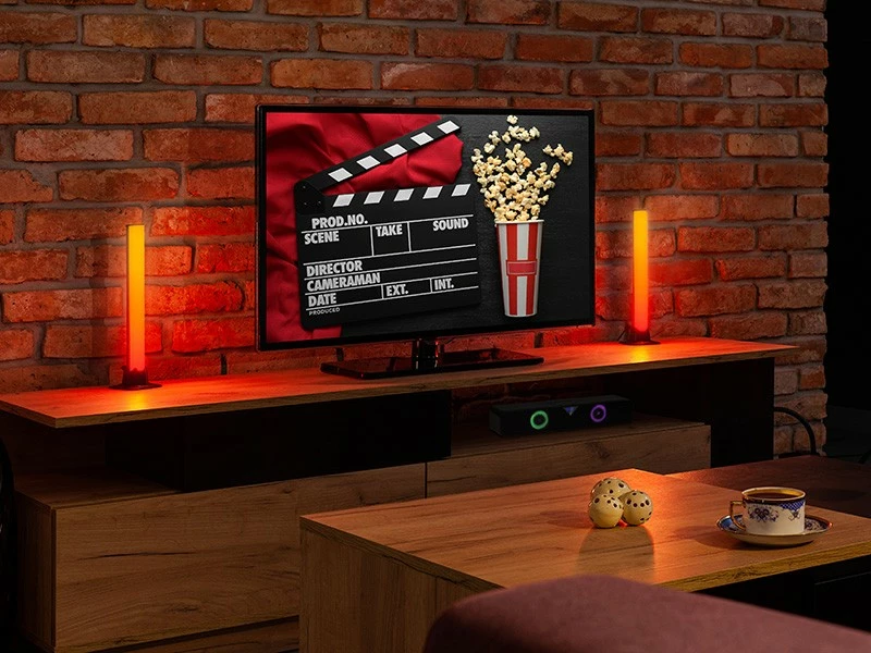 Set RGB namiznih luči Tracer TRAOSW47008, upravljanje z aplikacijo Tuya, LED, USB, črn, 2 kosa