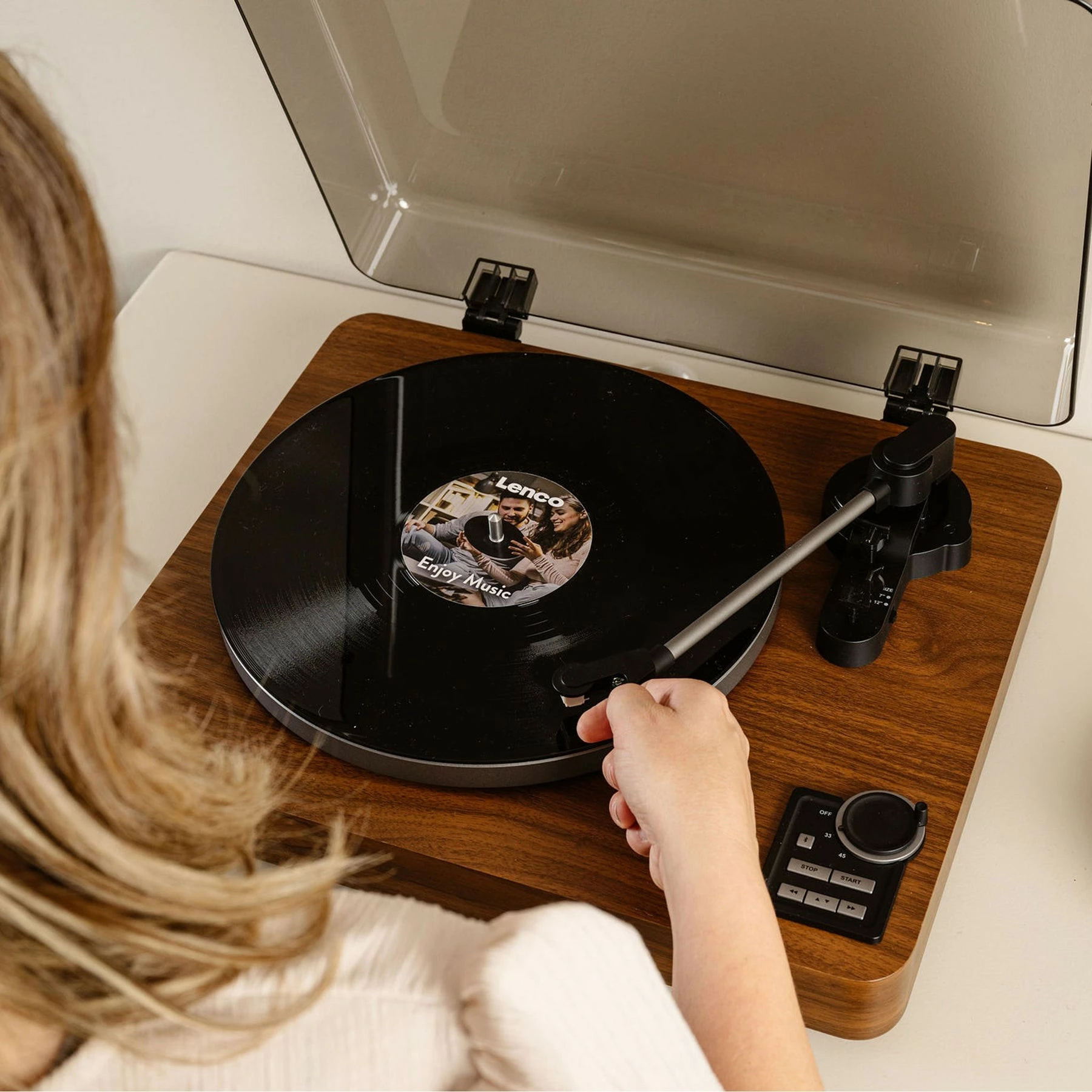 Gramofon Lenco LBTA-165, les Gramofon Lenco LBTA-165, les