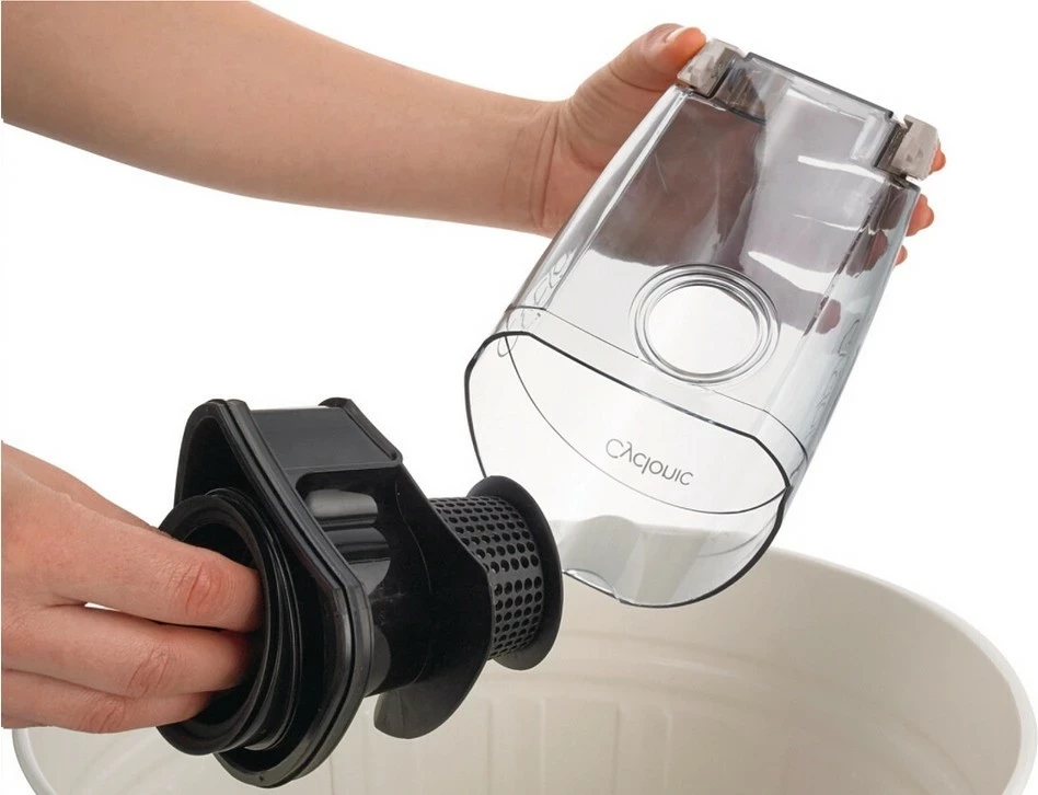 Vertikalni sesalnik brez vrečke in kabla Gorenje SVC180FW, bel