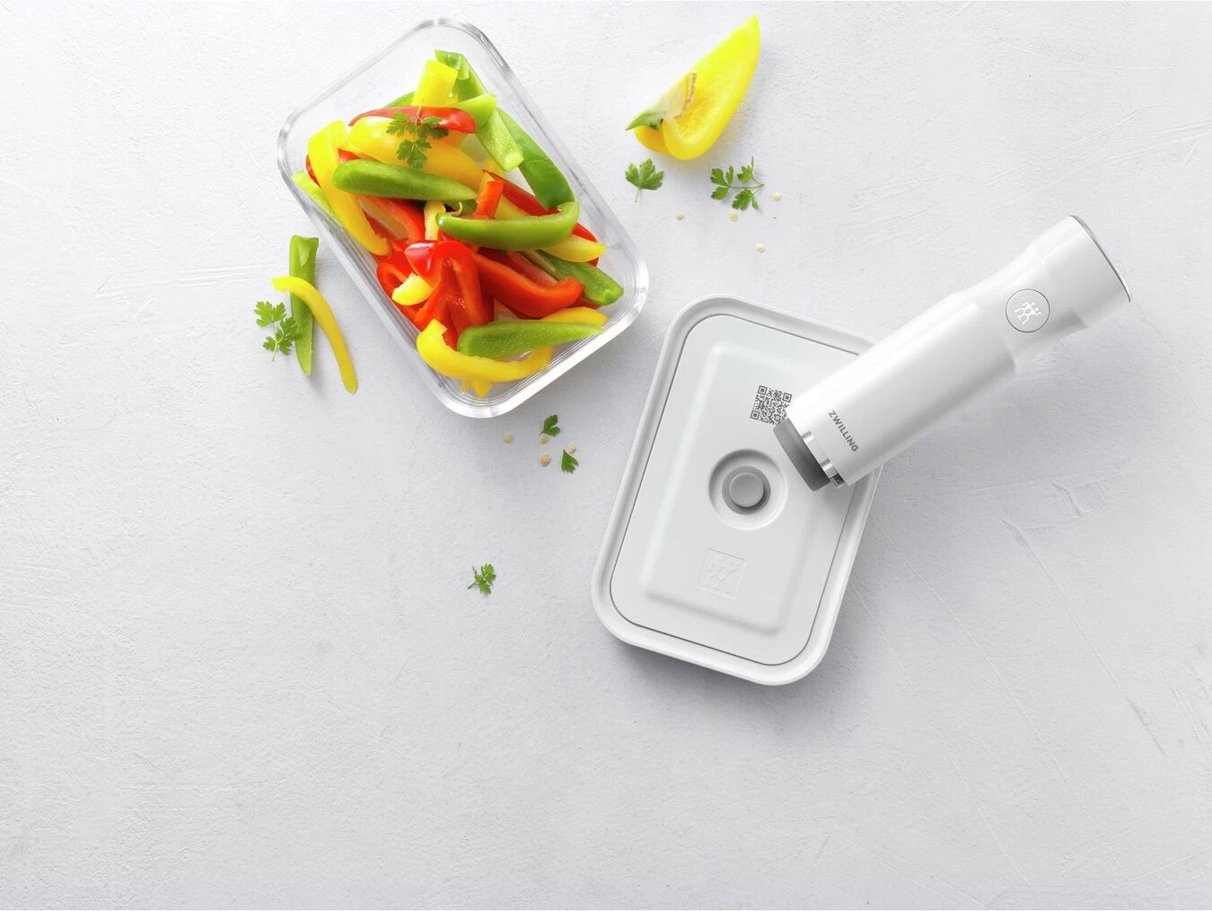 Konzervirna steklena posoda za vakuum Zwilling Fresh & Save 0,9 L, plastičen pokrov, odporna do 180 °C, siva/prozorna