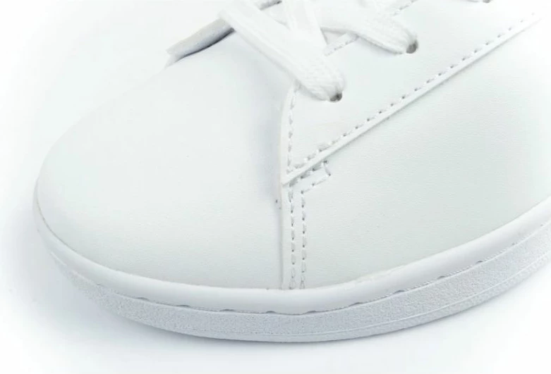 Kopalne čevlje za ženske Lacoste, bele