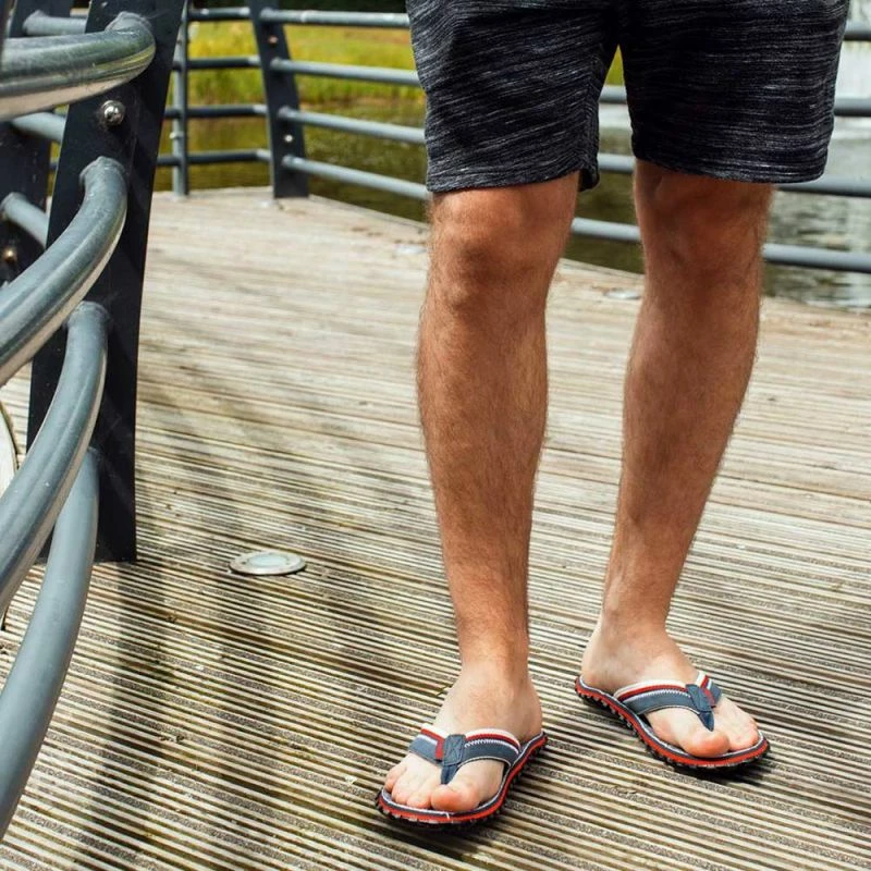 Klobuk za moške in ženske Gumbies Cairns C-CA-UNI-R, rdeč in temno moder