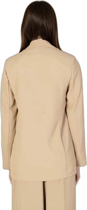 Jakna bež, Sandro Ferrone