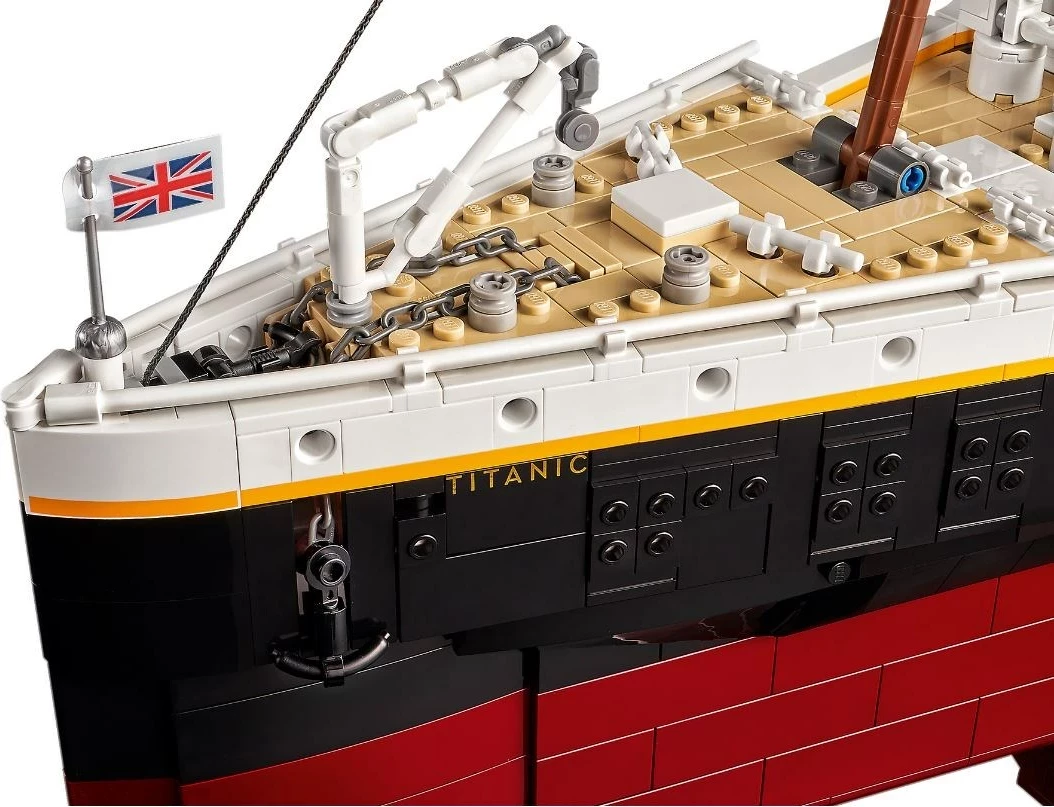 Detajlni model Titanic, LEGO 10294, za odrasle, 9090 kosov
