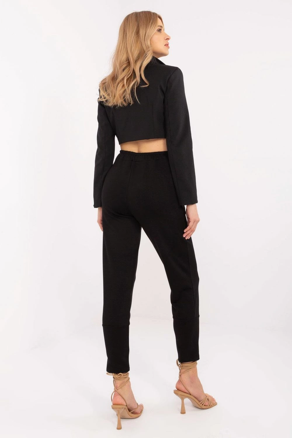 Hlače trenirka Italy Moda 208160, črne